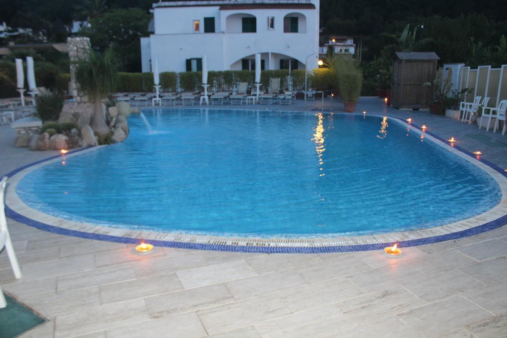 Hotel L'Approdo 카사밋쵸라테르메 외부 사진