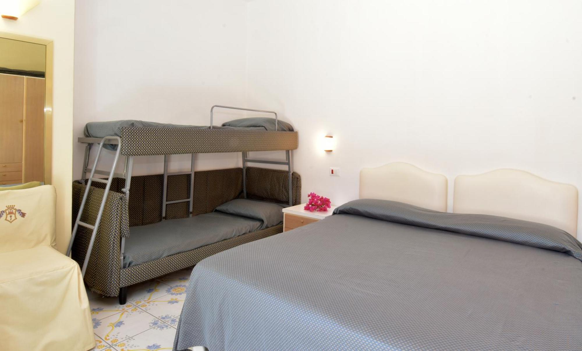 Hotel L'Approdo 카사밋쵸라테르메 외부 사진